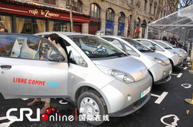 巴黎正式推出電動汽車租賃公共服務，引領城市綠色出行新風尚